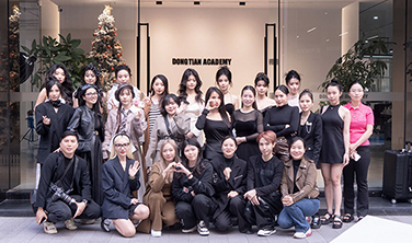 东田造型学校助力国际化妆师团队化妆艺术成长
